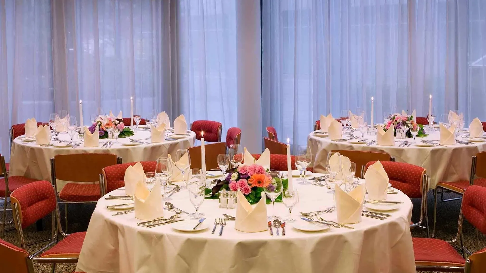 Novotel Duesseldorf City West מלון דיסלדורף